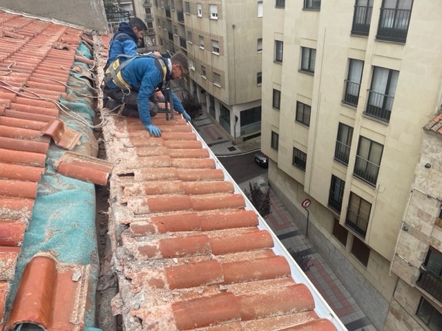 Reparación tejados Gijón